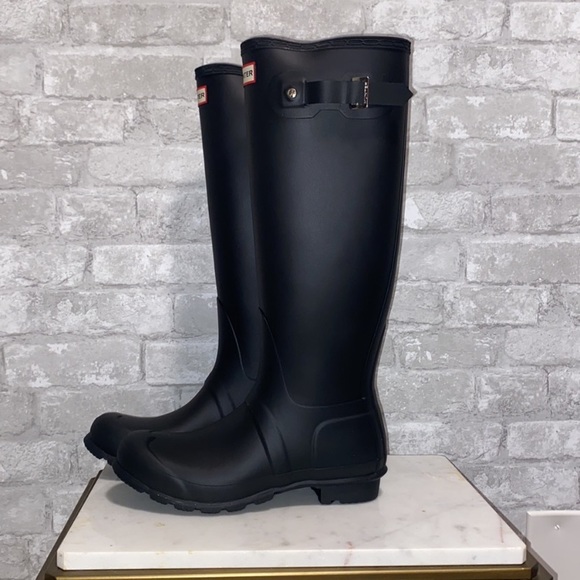 ☔️New! Hunter Tall Rainboots☔️ - Picture 6 of 7